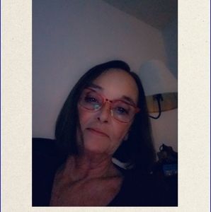 Meet your Posher, Shirley